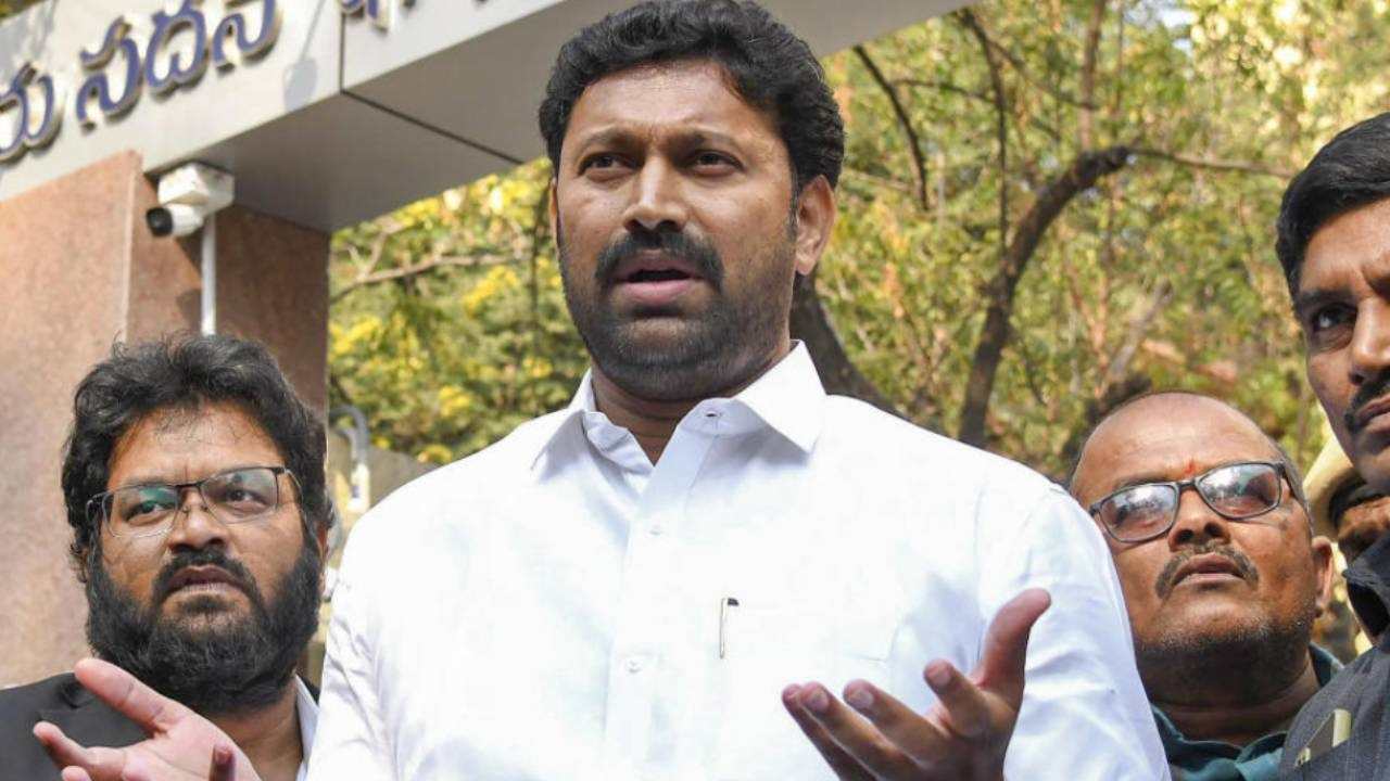 MP Avinash Reddy letter to CBI