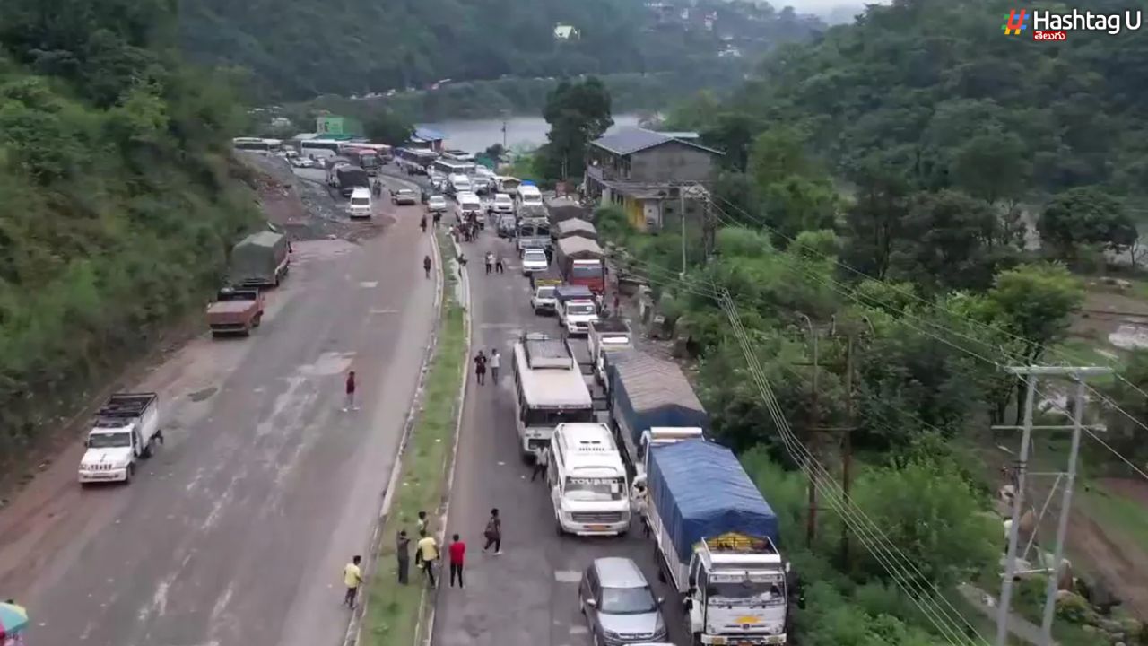 15 Km Traffic Jam
