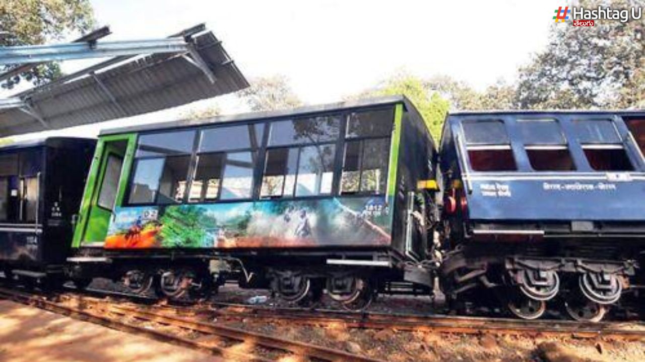 Toy Train Derail