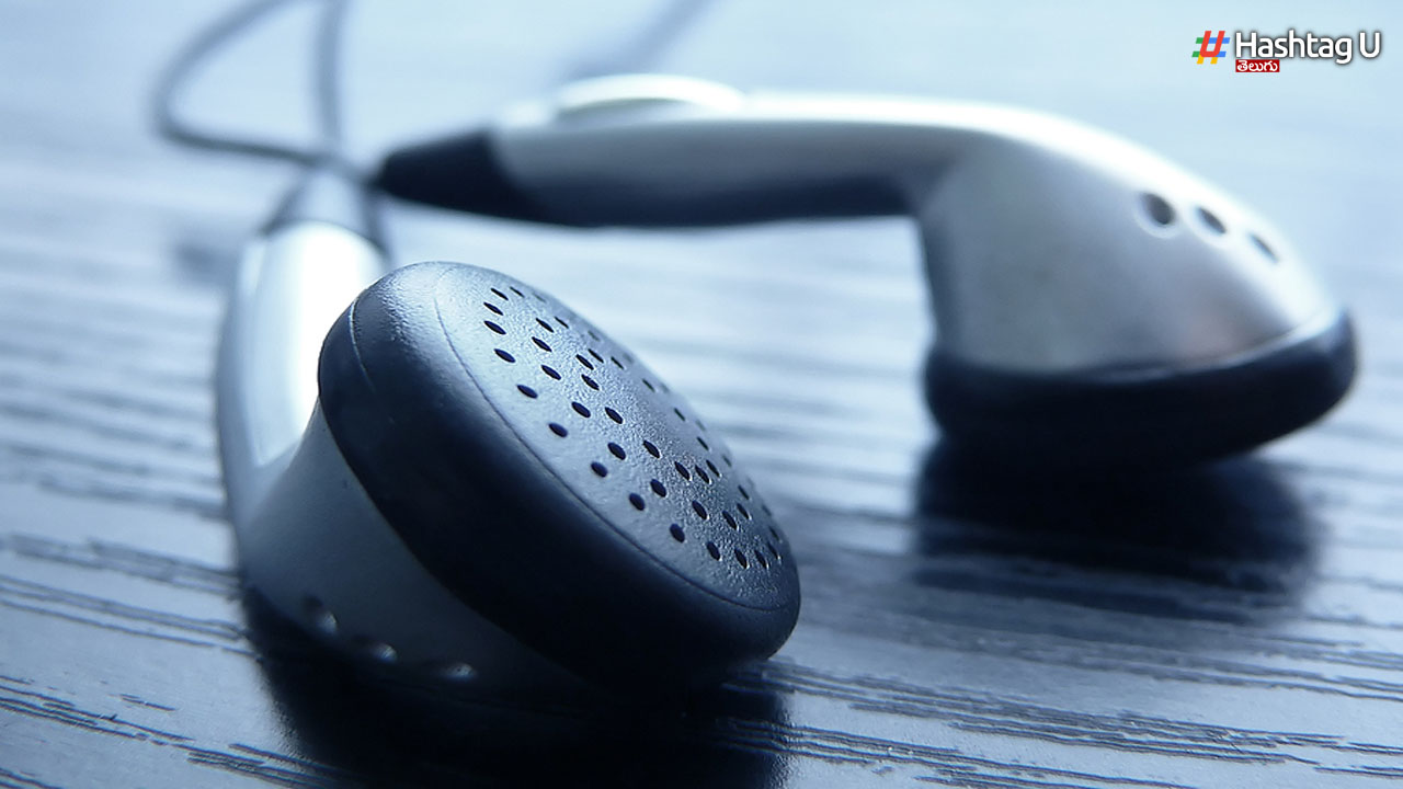 Earphones