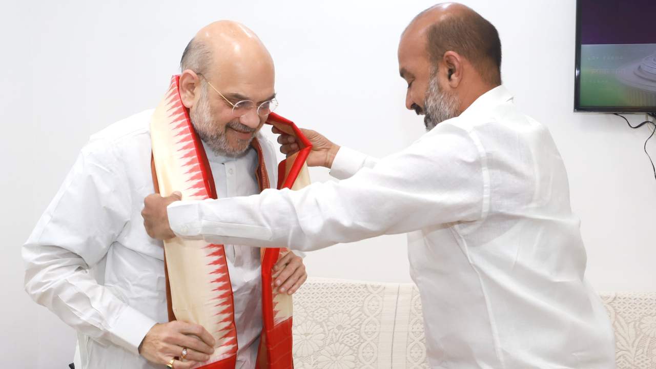 Bandi Sanjay meets Amit Shah suddenly and discuss about Telangana Elections