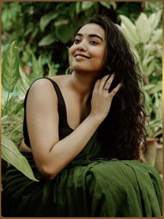 Shivatmika Rajasekhar : చాలా అందంగా  కనిపిస్తున్న శివాత్మిక రాజశేఖర్