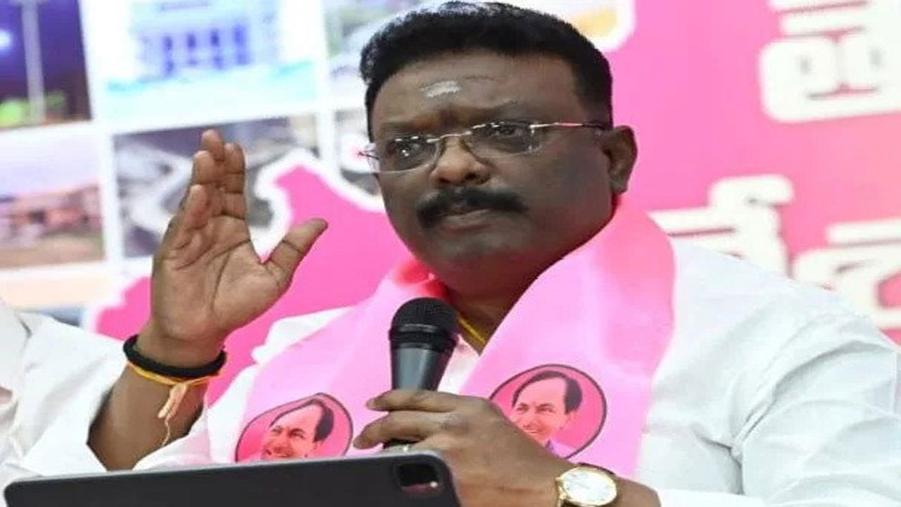 Dasoju Sravan Counter to Kishan Reddy