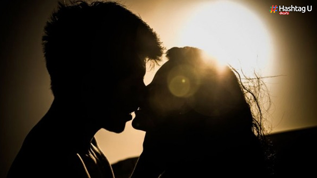 Kissing Day 2024