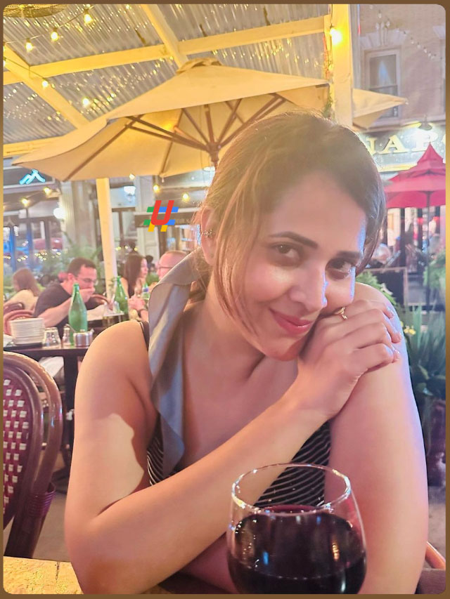 Anasuya (4)