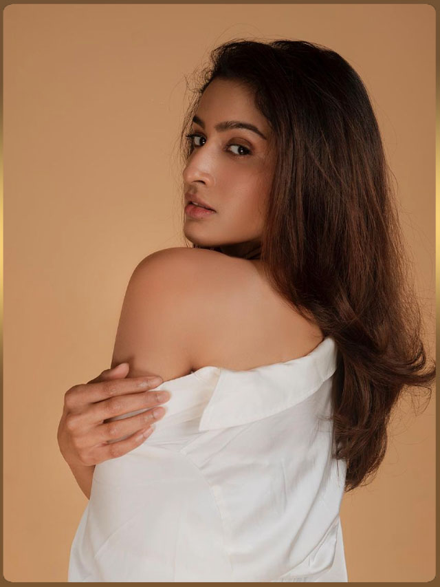Tanya Ravichandran : కోలీవుడ్ భామ తాన్యా రవిచంద్రన్ హాట్ ఫోటోషూట్