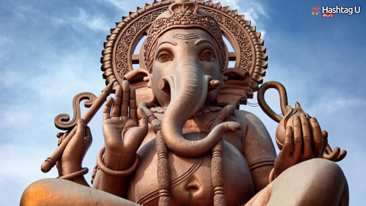 Ganesh Statue