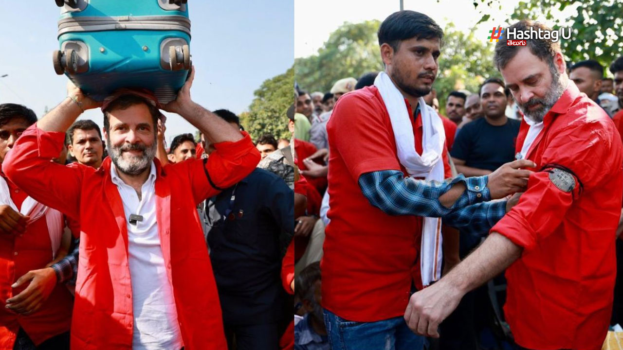 Rahul Gandhi Interacts With Coolies In Delhi