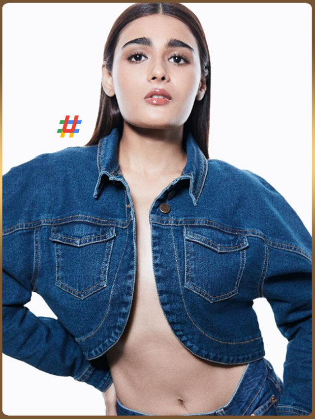 Shalini (3)