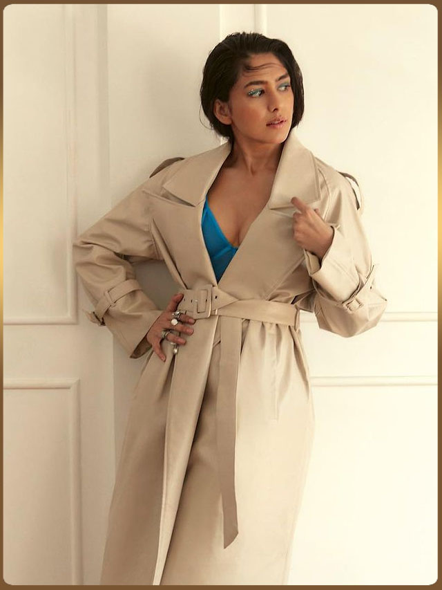 Mrunal thakur : కొత్త స్టైల్ లో అదిరిపోతున్న మృణాల్ థాకూర్