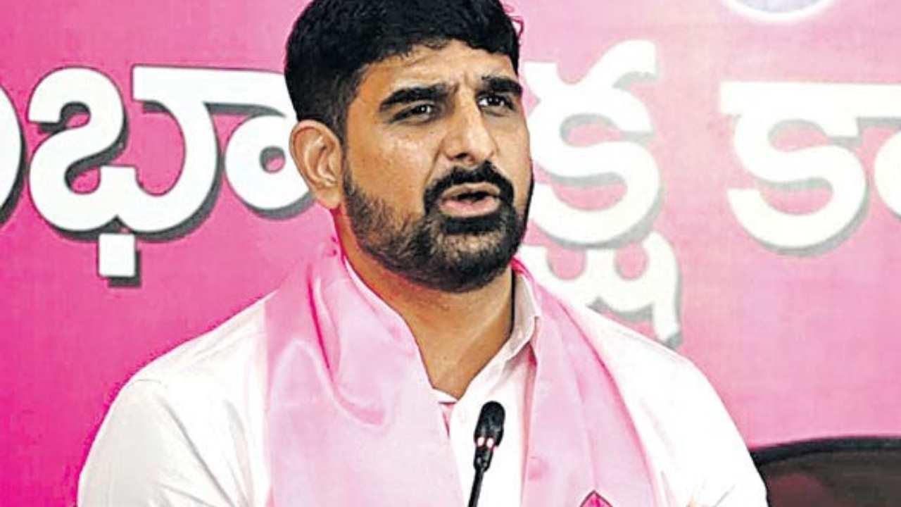 Huzurabad BRS Candidate Padi Kaushik Reddy started Promotions for Elections