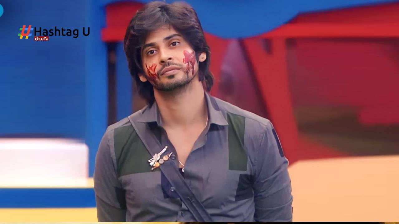 Bigg Boss 7 Amardeep Captain Gift For His Friend Shobha Shetty