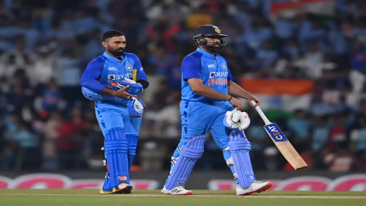 Dinesh Karthik