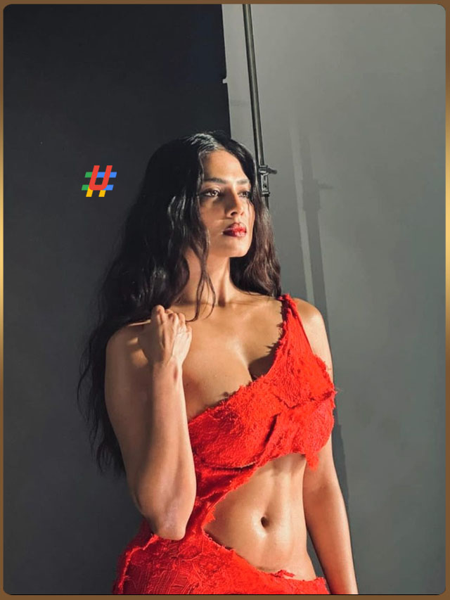 Malavika (2)
