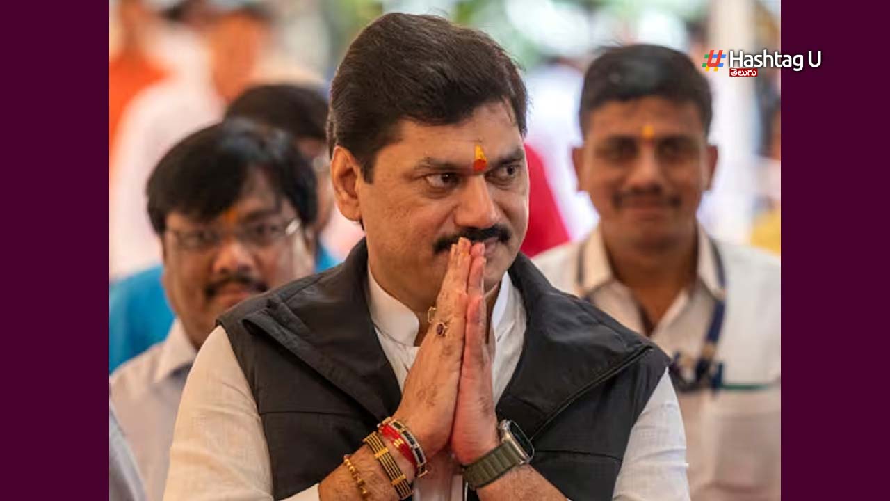 Maharashtra Minister Dhanan