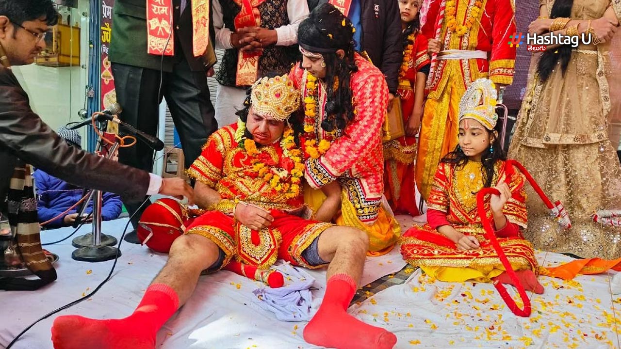 Man Playing Hanuman Role Di