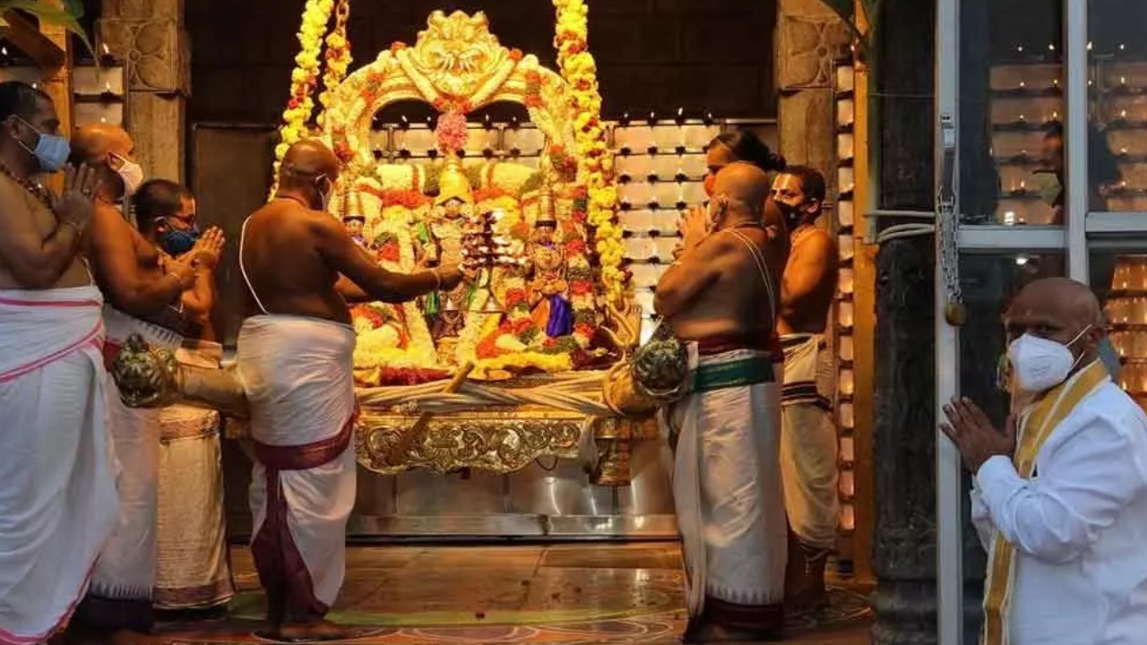 Koil Alwar Thirumanjanam