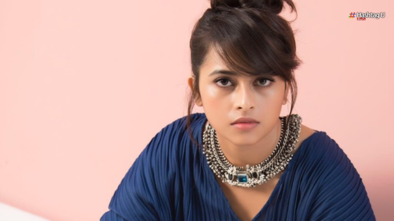 Heroine Sridivya Response About Marriage After That Experience
