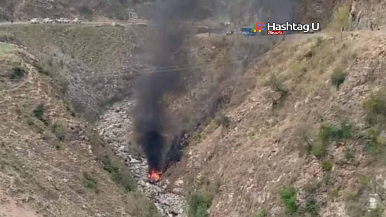 Five Chinese Nationals Kill