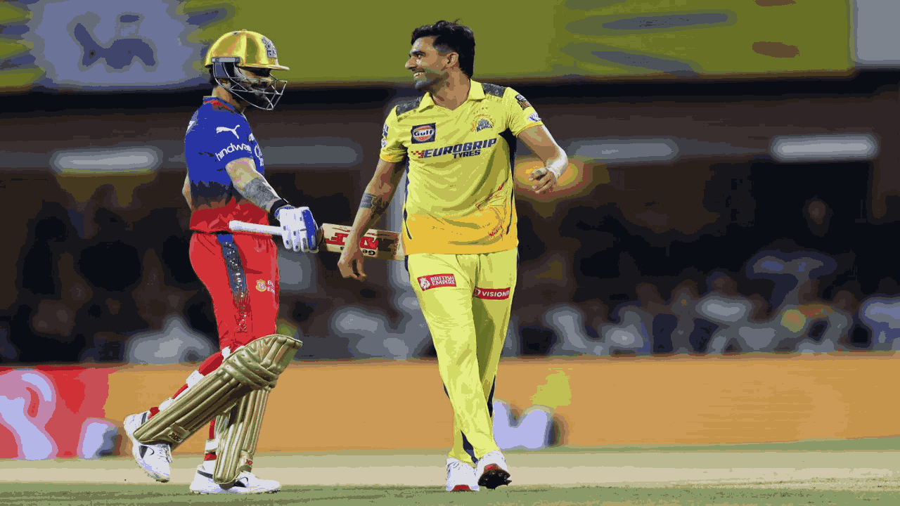 Virat Kohli Hits Chahar