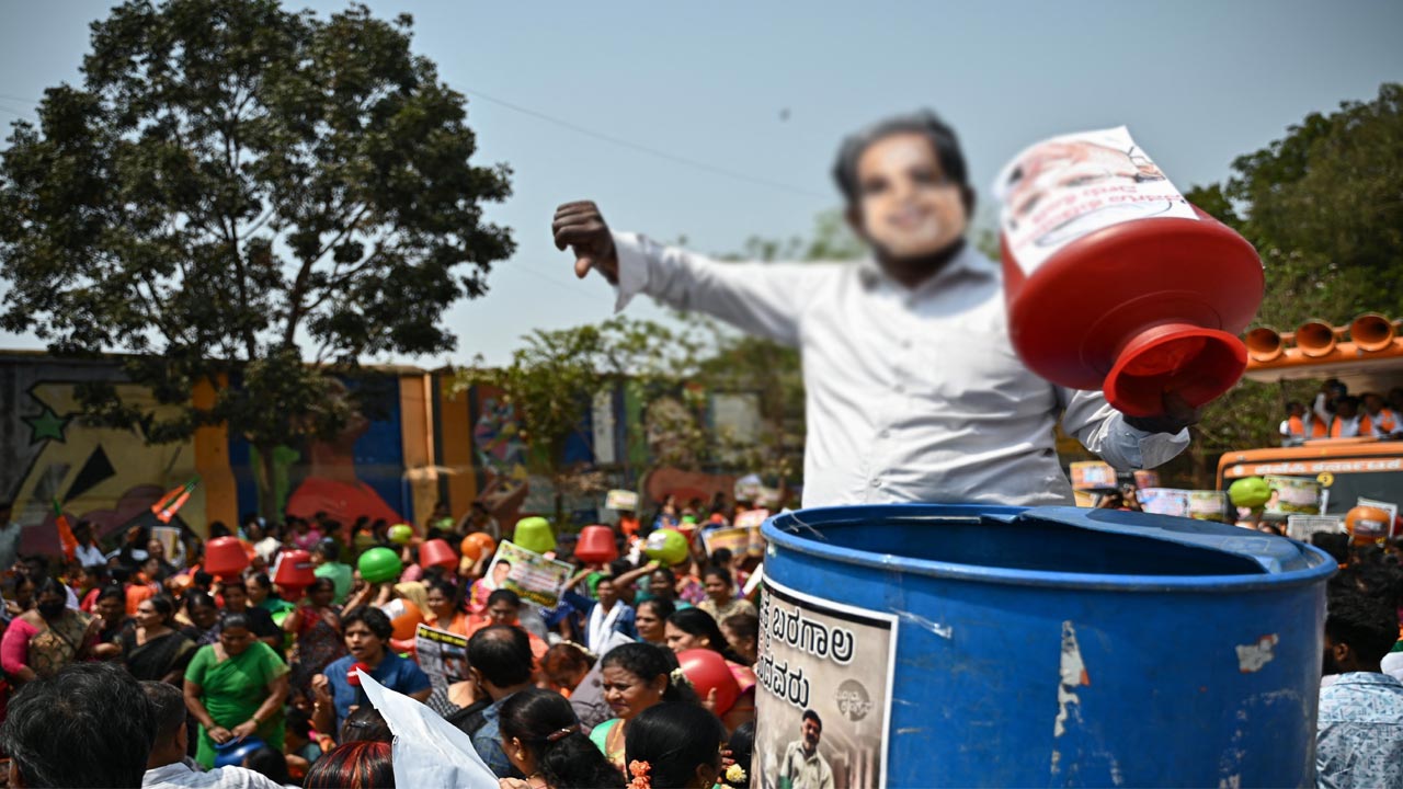Water Crisis Drives Bengalu