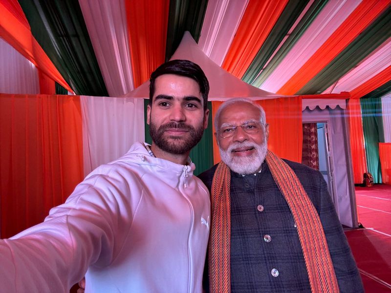 Modi Selfie
