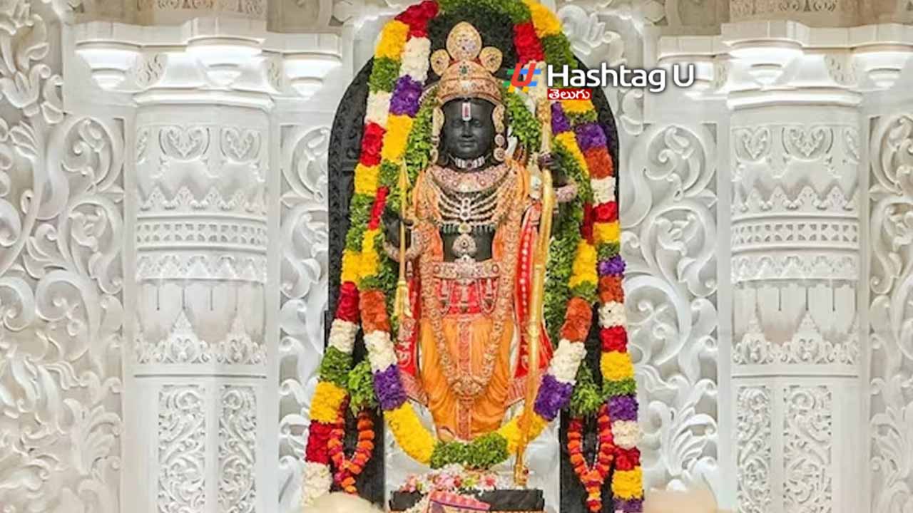 Hanuman Statue