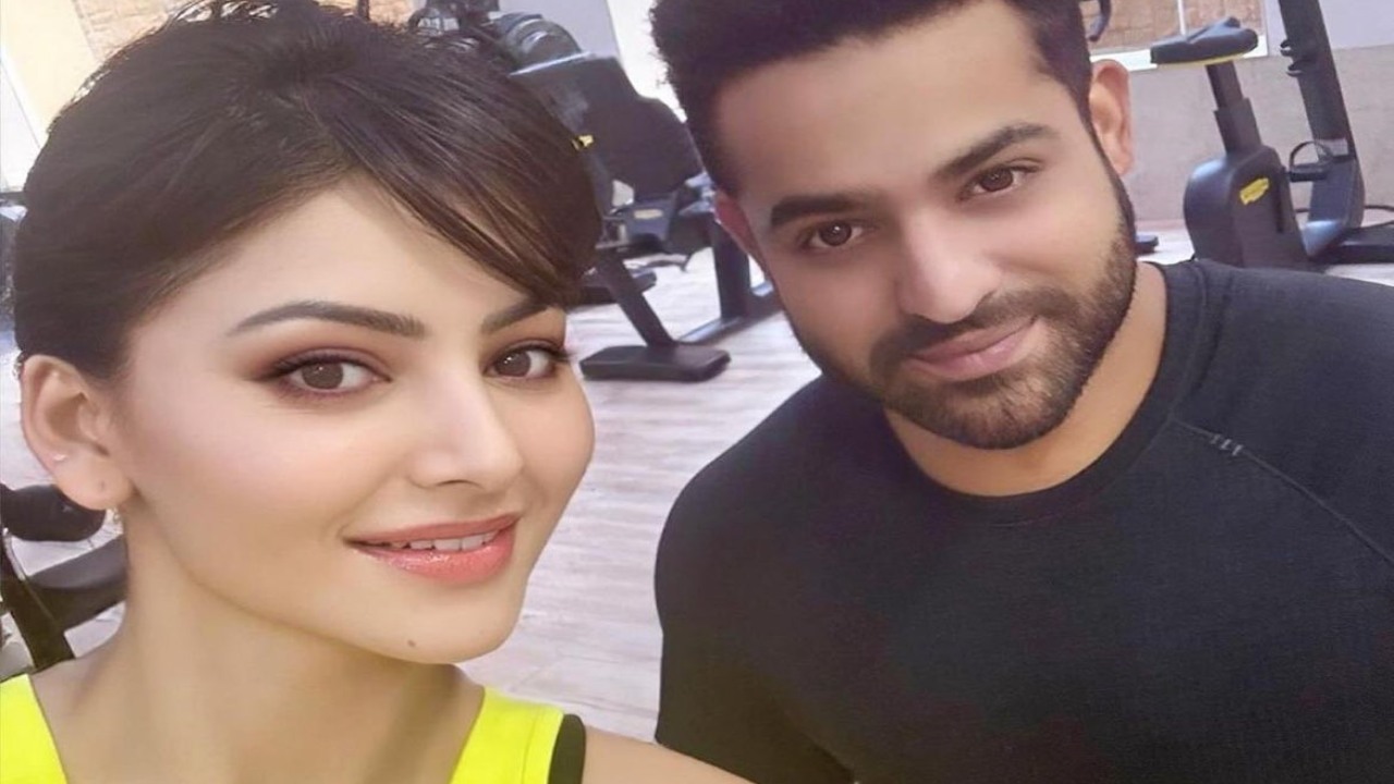 Urvashi Rautela Shares A Selfie Photo Of War 2 Star Ntr