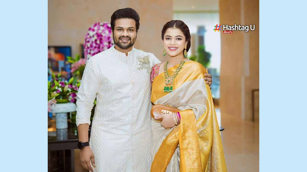 Manchu Manoj And Bhuma Moun