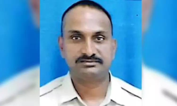 CISF Man Shoots