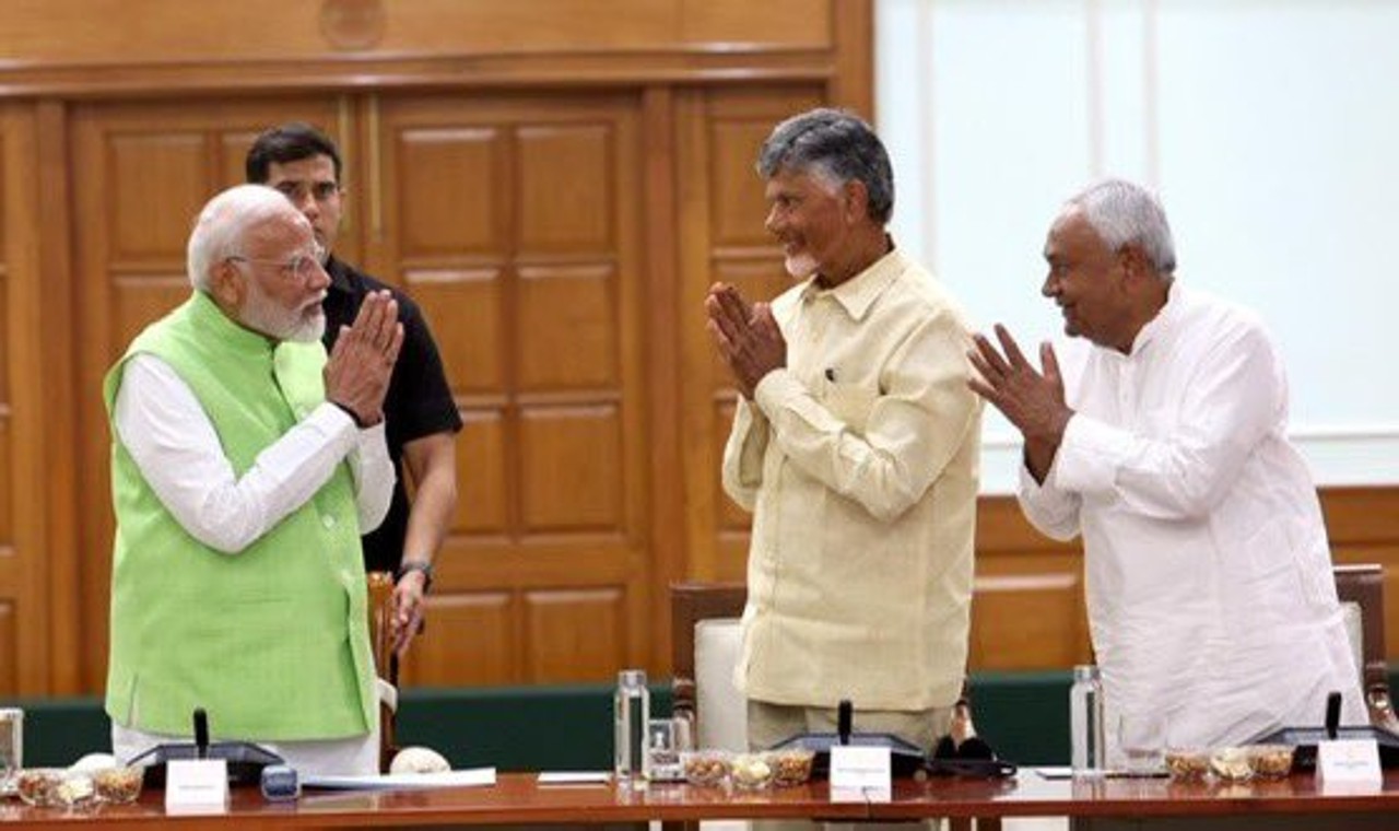 Modi Nithish Kumar