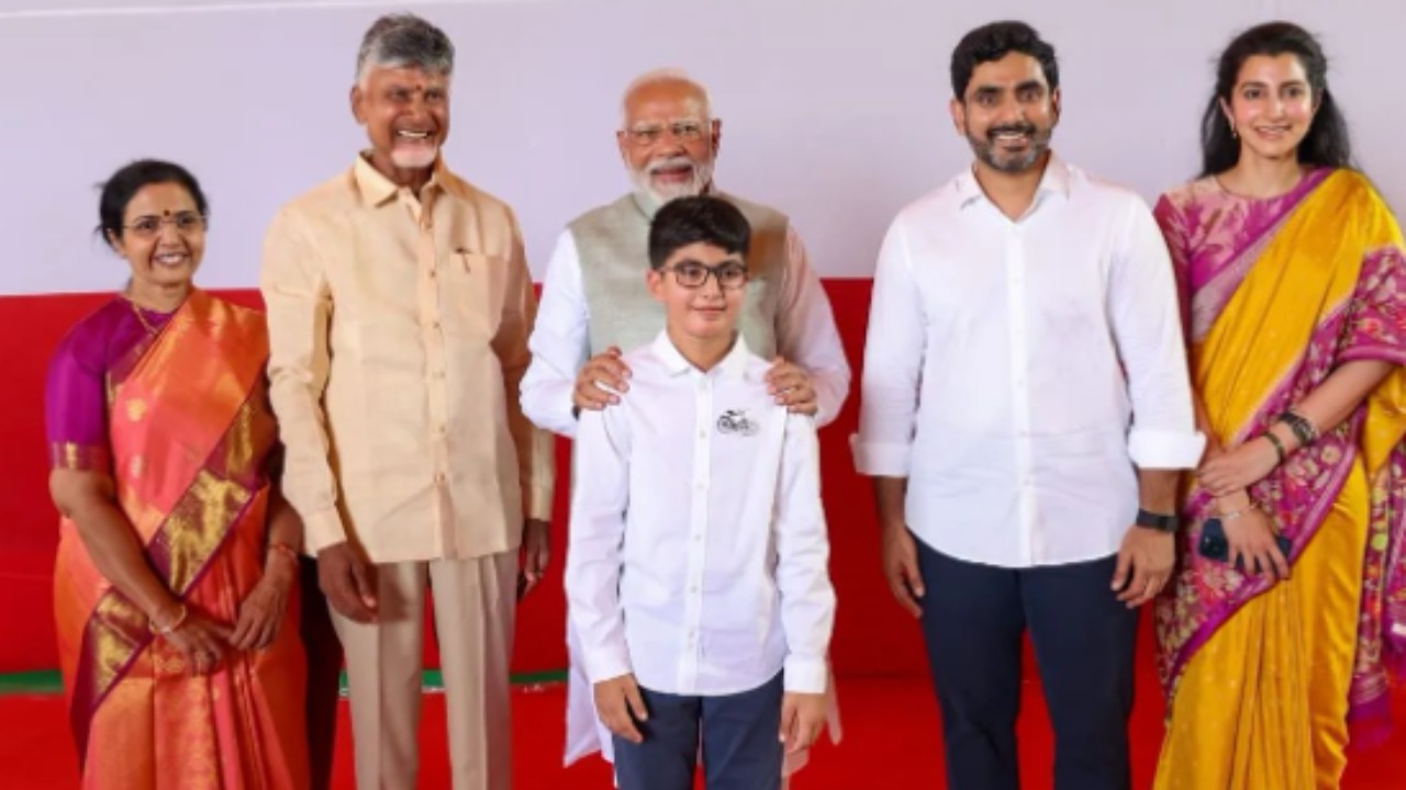 Nara Lokesh Son Devansh With Narendra Modi Old Pic Gone Viral