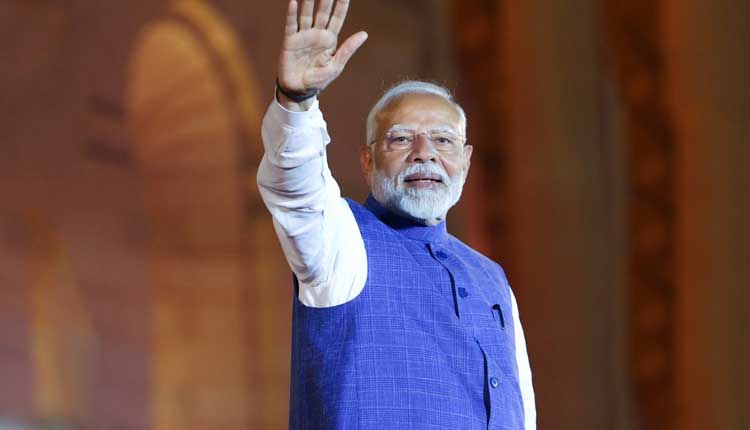 Modi arrives PMO