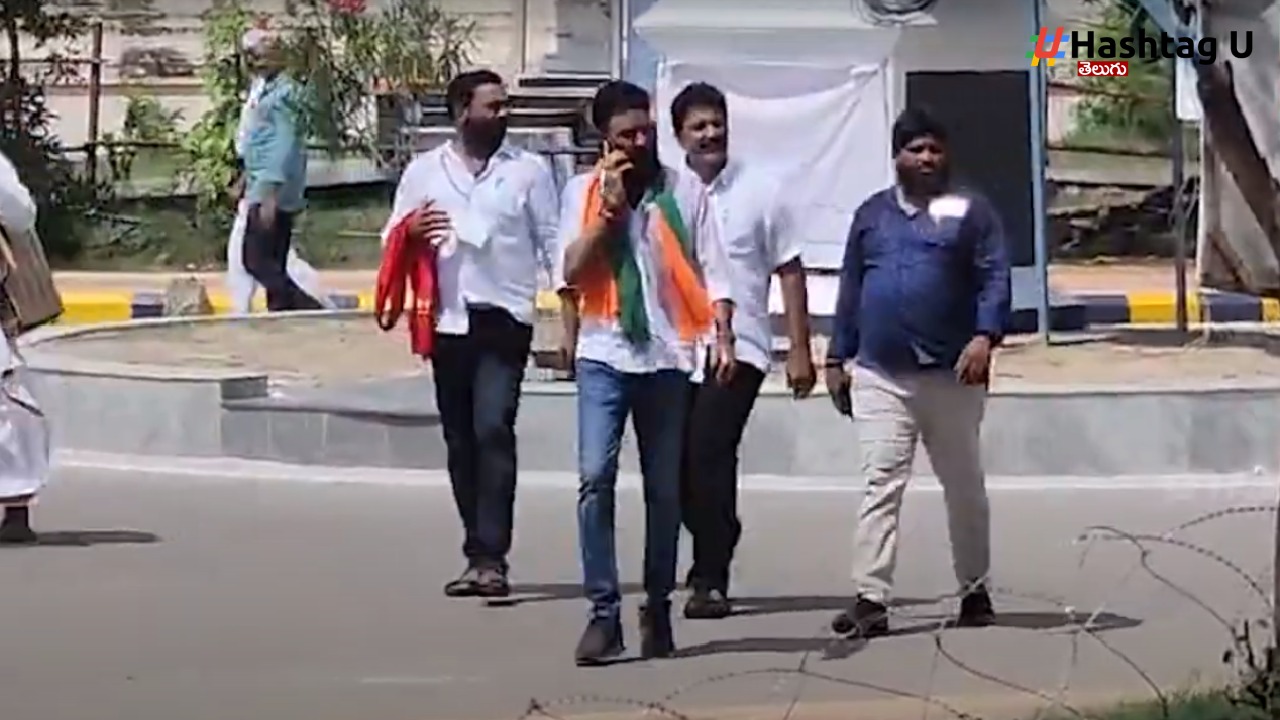 Kodali Nani Vallabhaneni Vamsi (1)