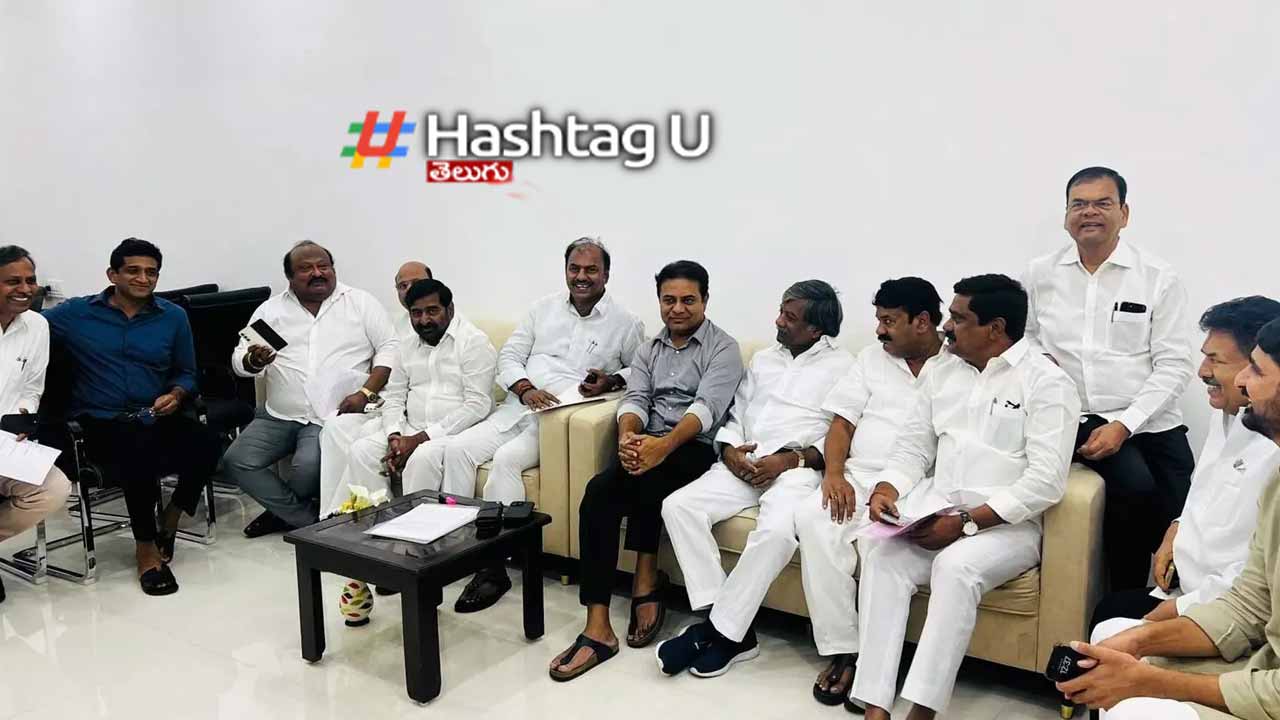 Gadwal MLA Bandla Krishna Mohan Reddy re-joins to BRS