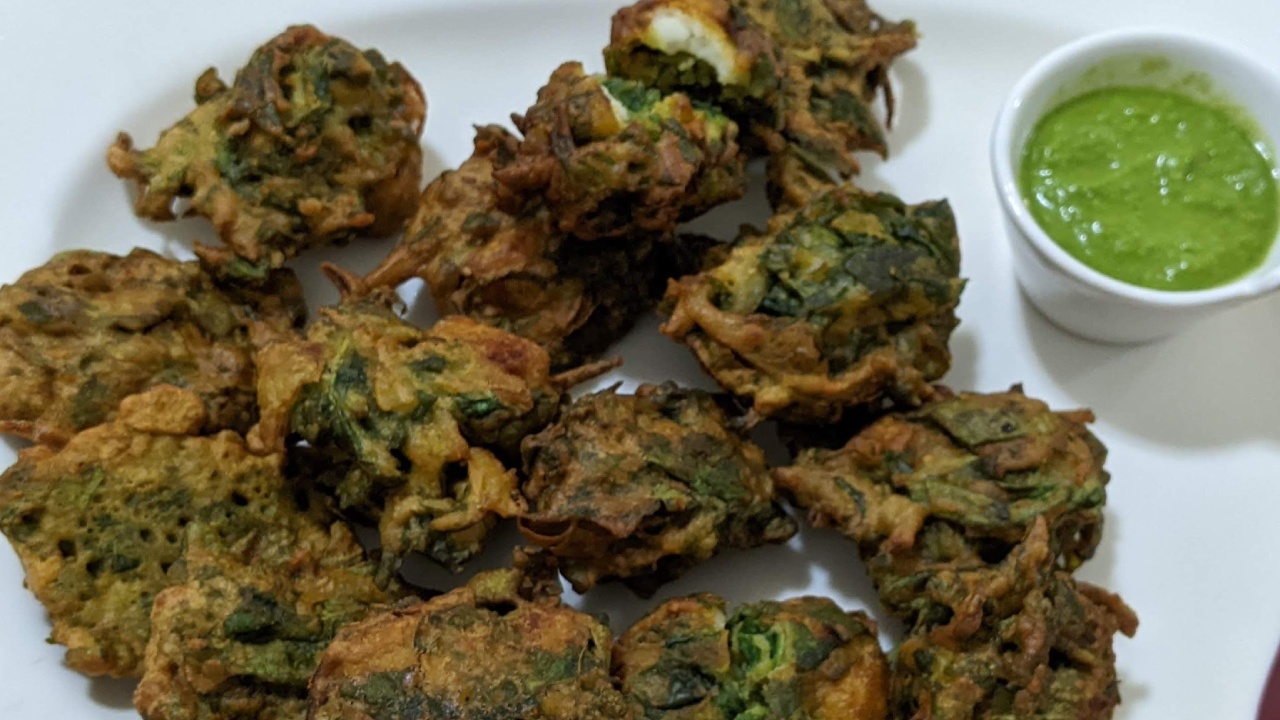palak paneer pakoda
