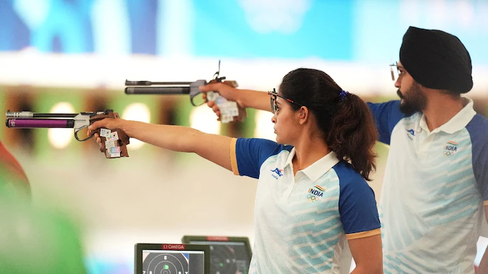 Manu Bhaker And Sarabjot Singh