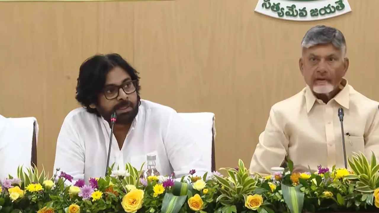 CM Chandrababu,Pawan Kalyan
