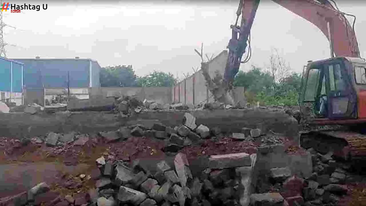 Hydra Bjp Corporator Illegal Structures Demolition