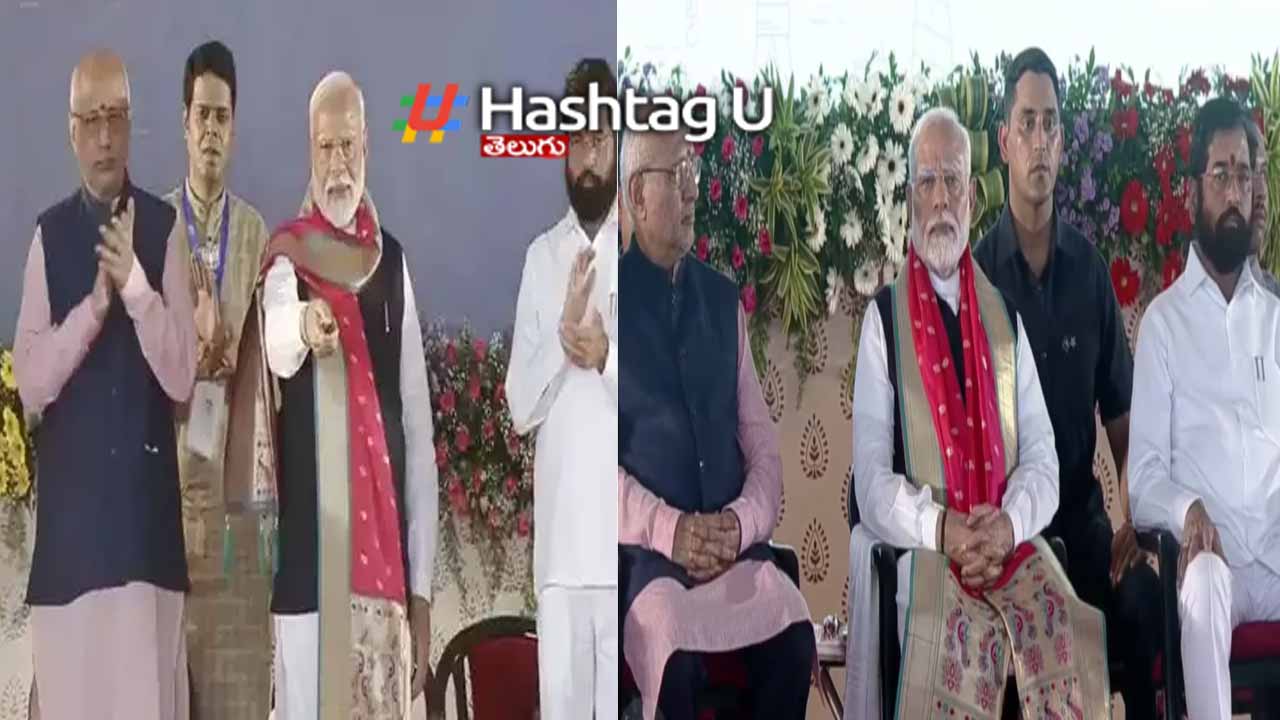 Prime Minister Modi laid foundation stone for Vadhavan Port