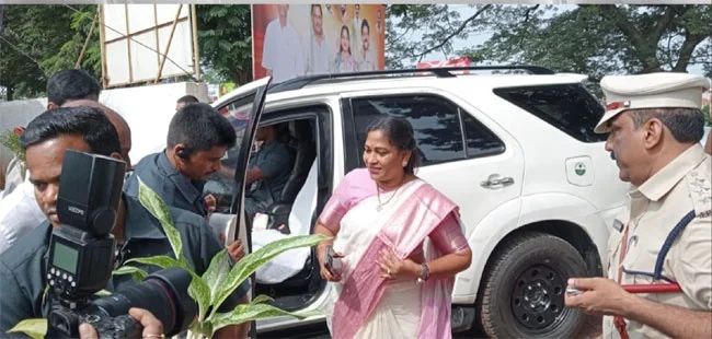 Vangalapudi Anitha
