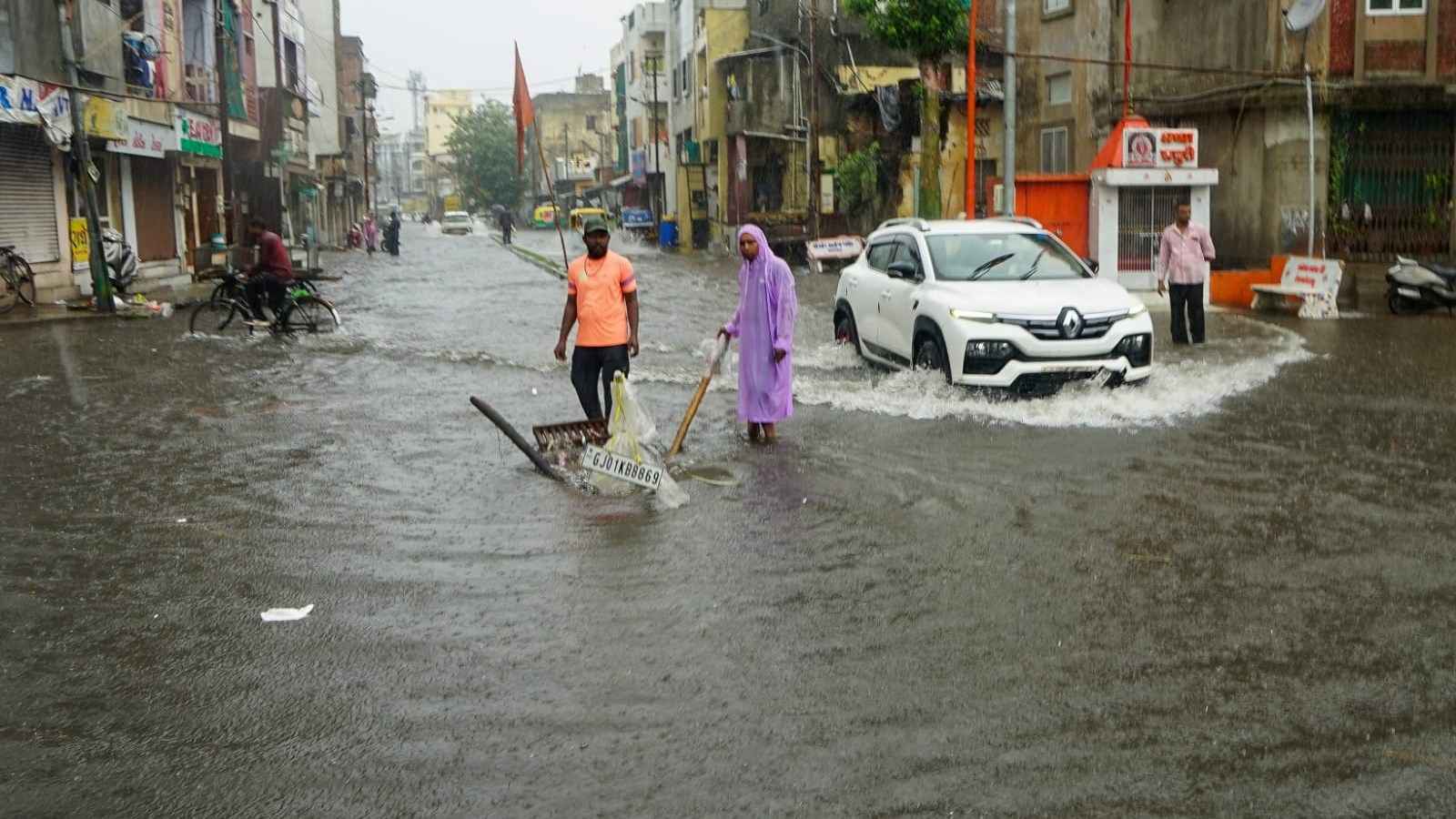Gujarat Rains Live Updates
