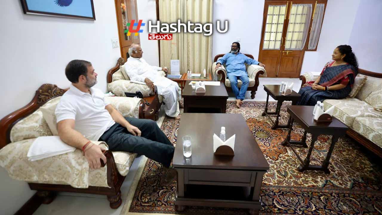 Jharkhand CM Hemant Soren meet with Rahul and Kharge