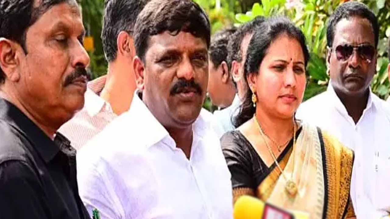 Key comments of Tinmar Mallanna on Congress government