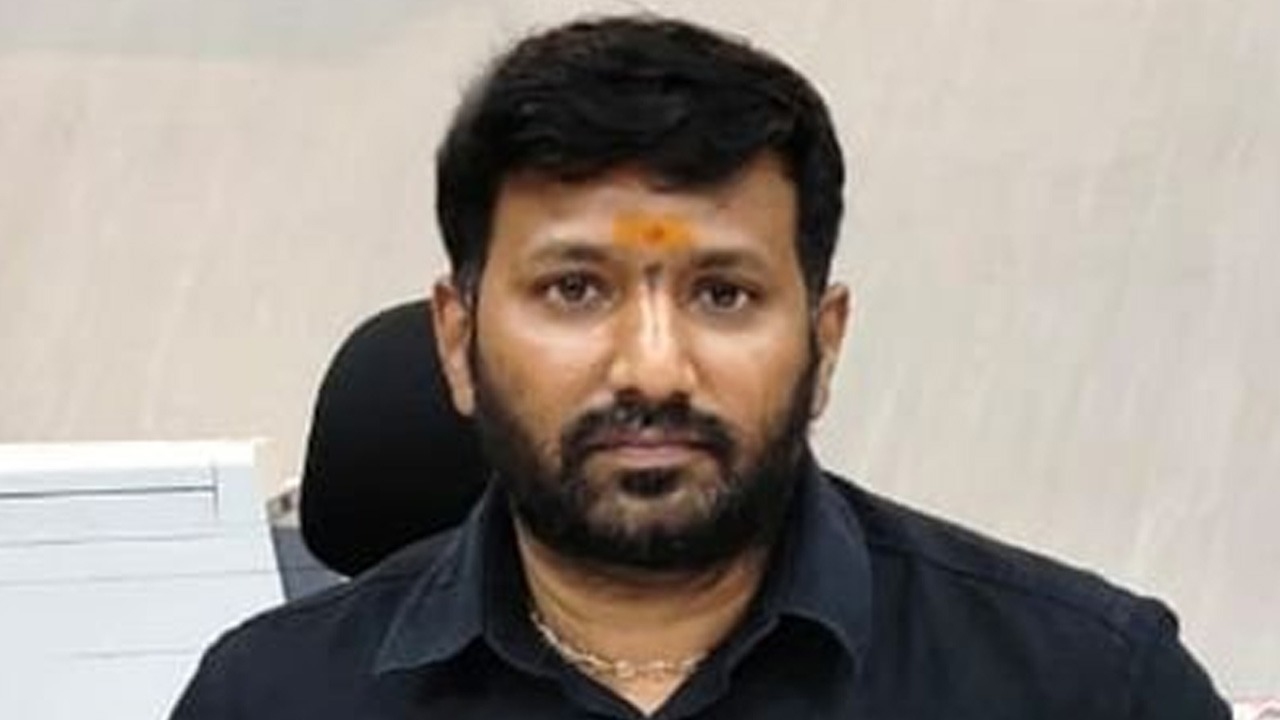 Amoy Kumar
