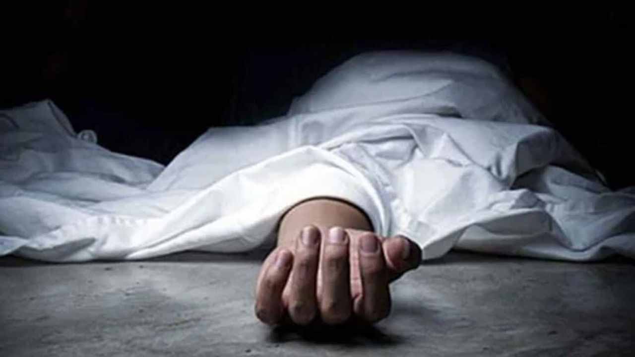 Devotee Dies Heart Attack