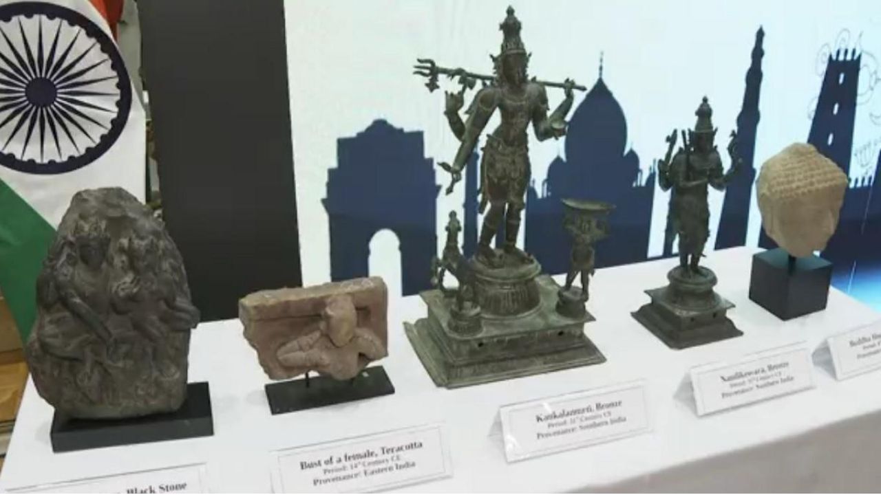 Looted Indian Artefacts Returned