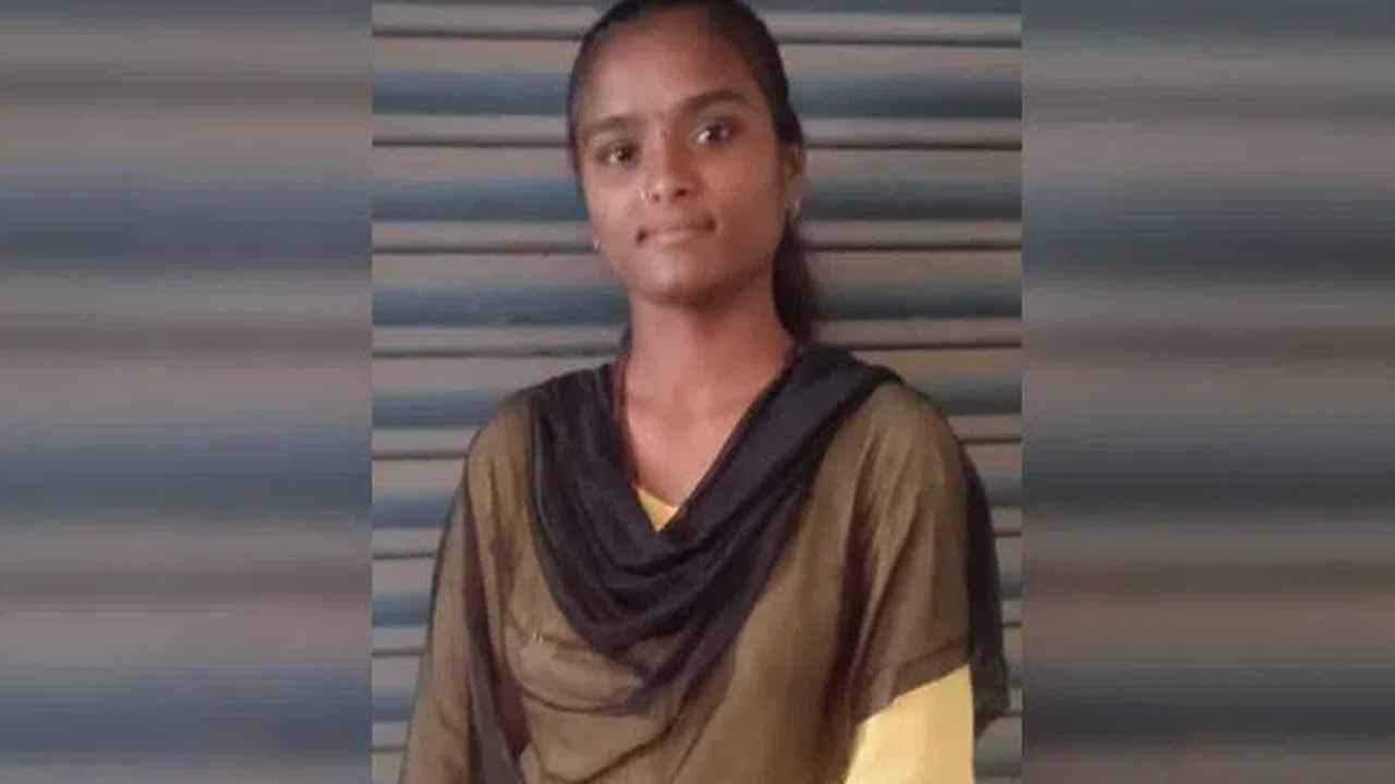 Shailaja Dies Of Food Poiso