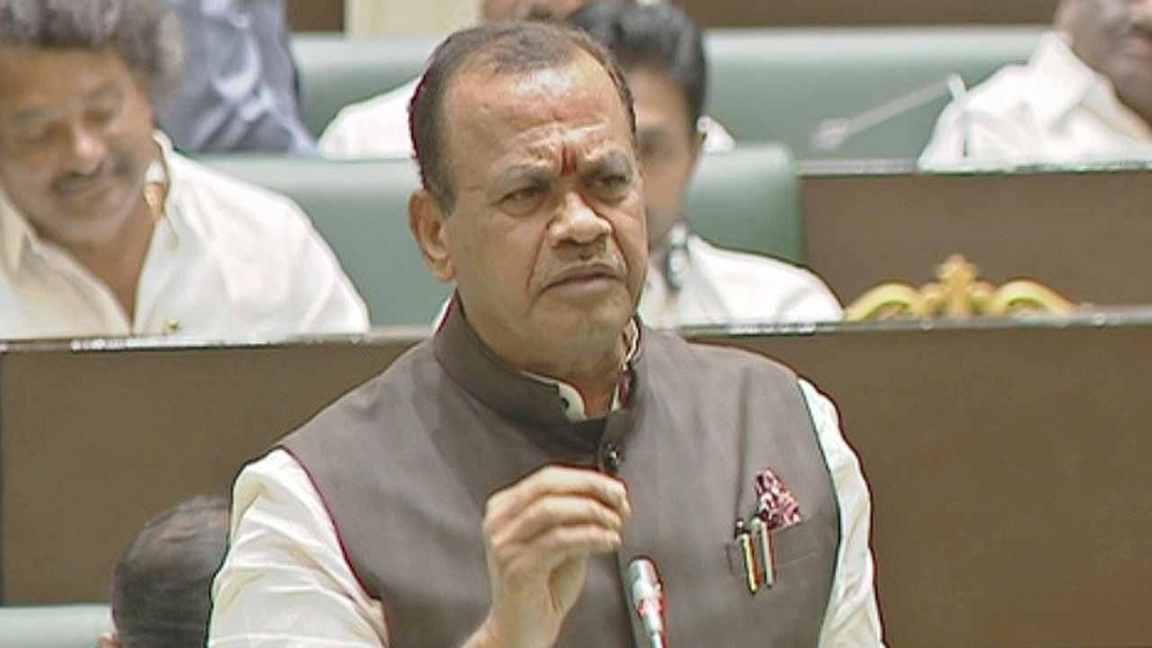 KTR must not go to jail : Minister Komati Reddy Venkata Reddy