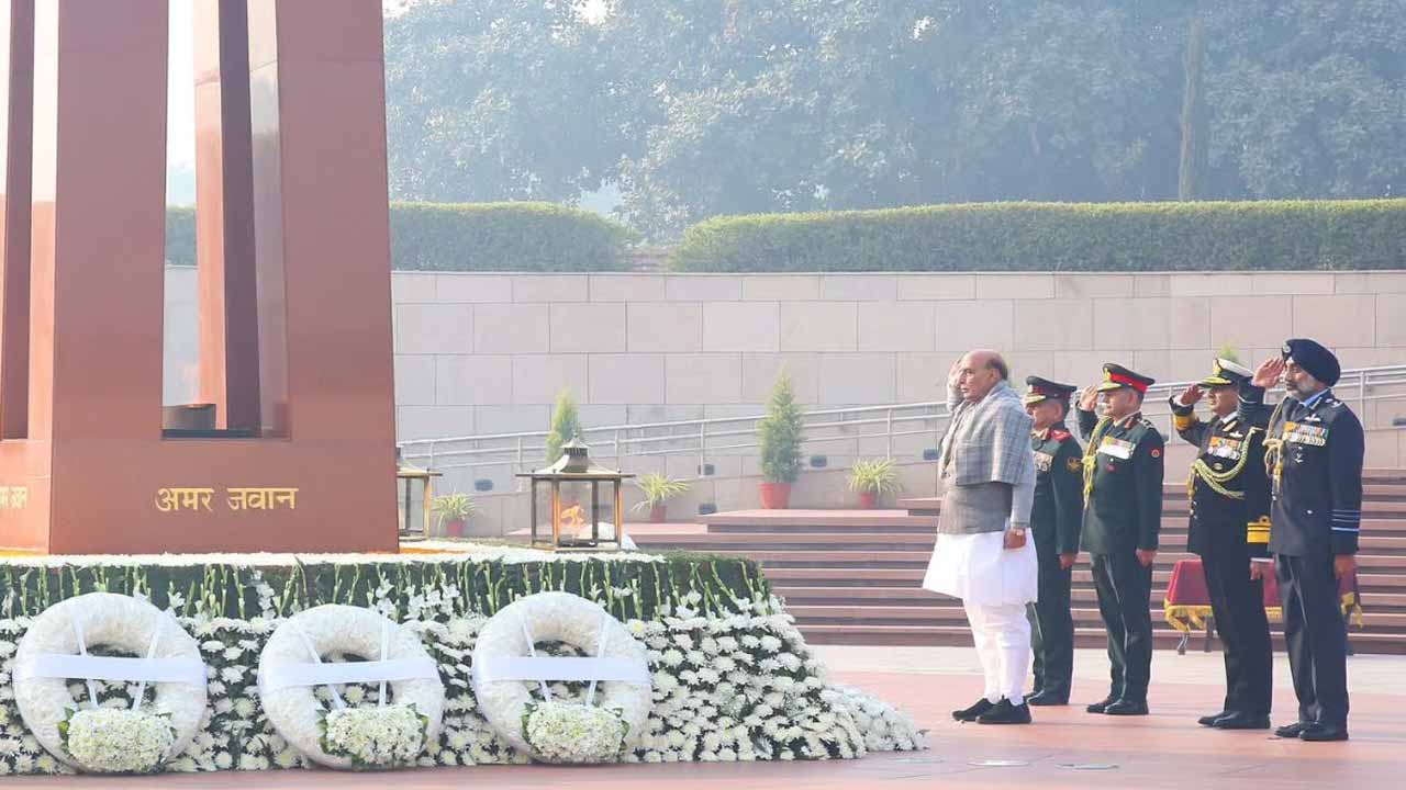 Vijay Diwas: On the occasion of Vijay Diwas, a tribute to the immortal soldiers
